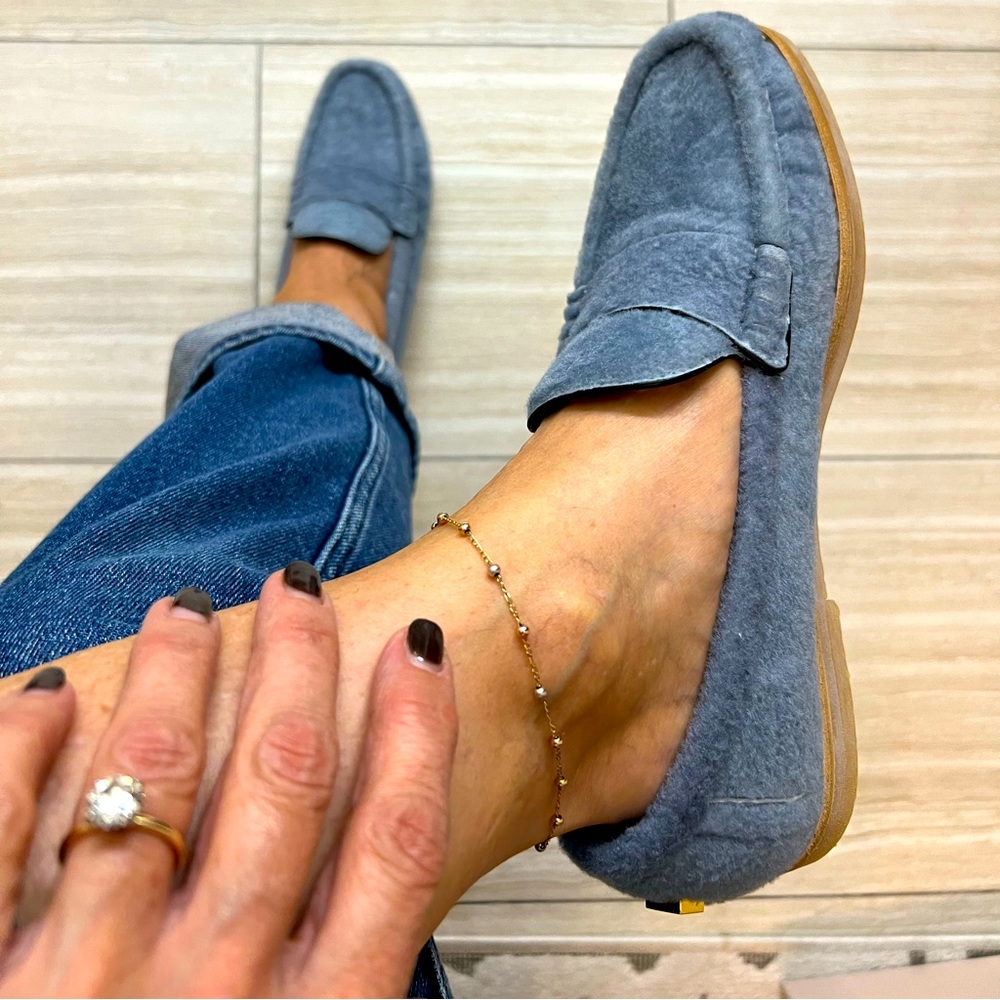 NWOT Stuart Weitzman Bromley Genuine Shearling Loafer in Blue size 8.5